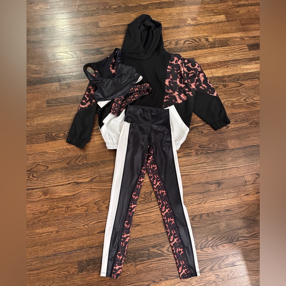 Beach Riot Bundle | Hoodie, leggings, AND sports bra
